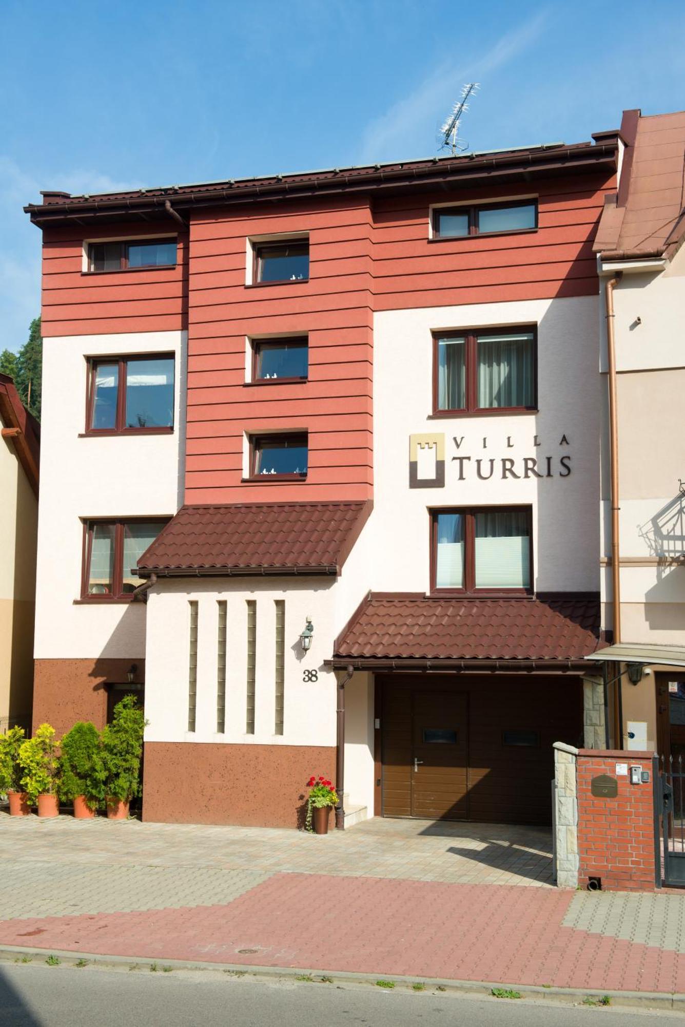 Villa Turris Apartamenty Przy Muszynskim Zamku Muszyna Exterior foto